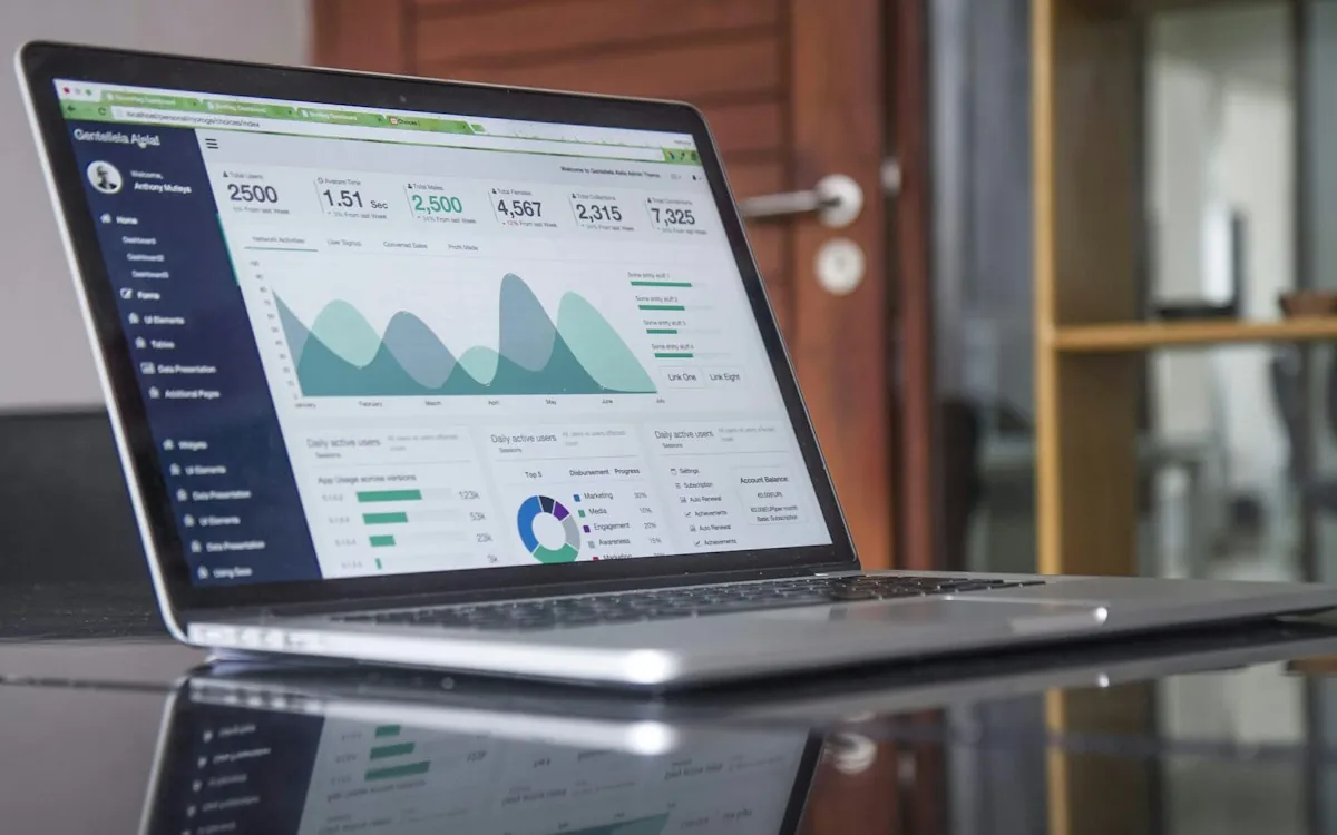 Laptop showing a search advertising campaign report